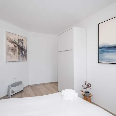 Sunny & Modern 1br Appartement Sofia