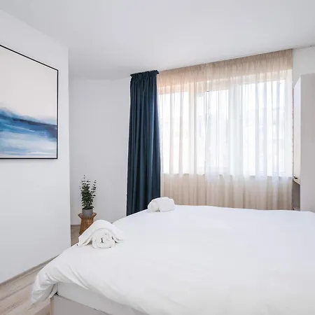 Sunny & Modern 1br Sófia