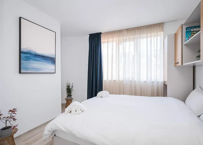 Sunny & Modern 1br Sofia